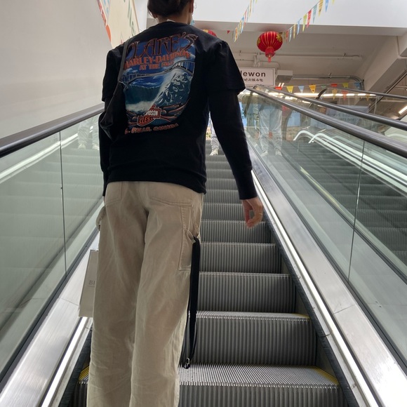 Meet your Posher, Aleczandra - Picture 1 of 1